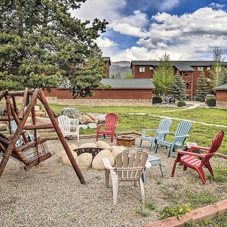 Mountain-View Condo With Deck Walk To Гранд Лейк Екстериор снимка