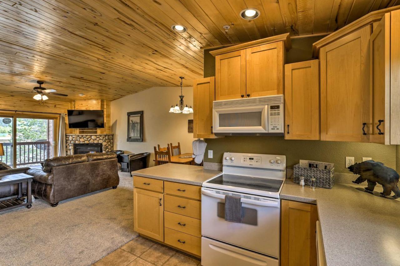 Mountain-View Condo With Deck Walk To Гранд Лейк Екстериор снимка