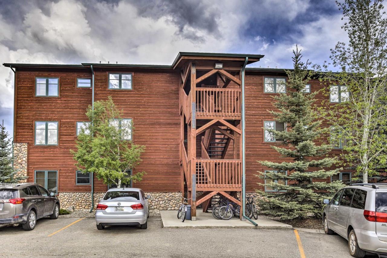 Mountain-View Condo With Deck Walk To Гранд Лейк Екстериор снимка
